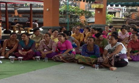 Pelatihan Banten di Banjar Balun