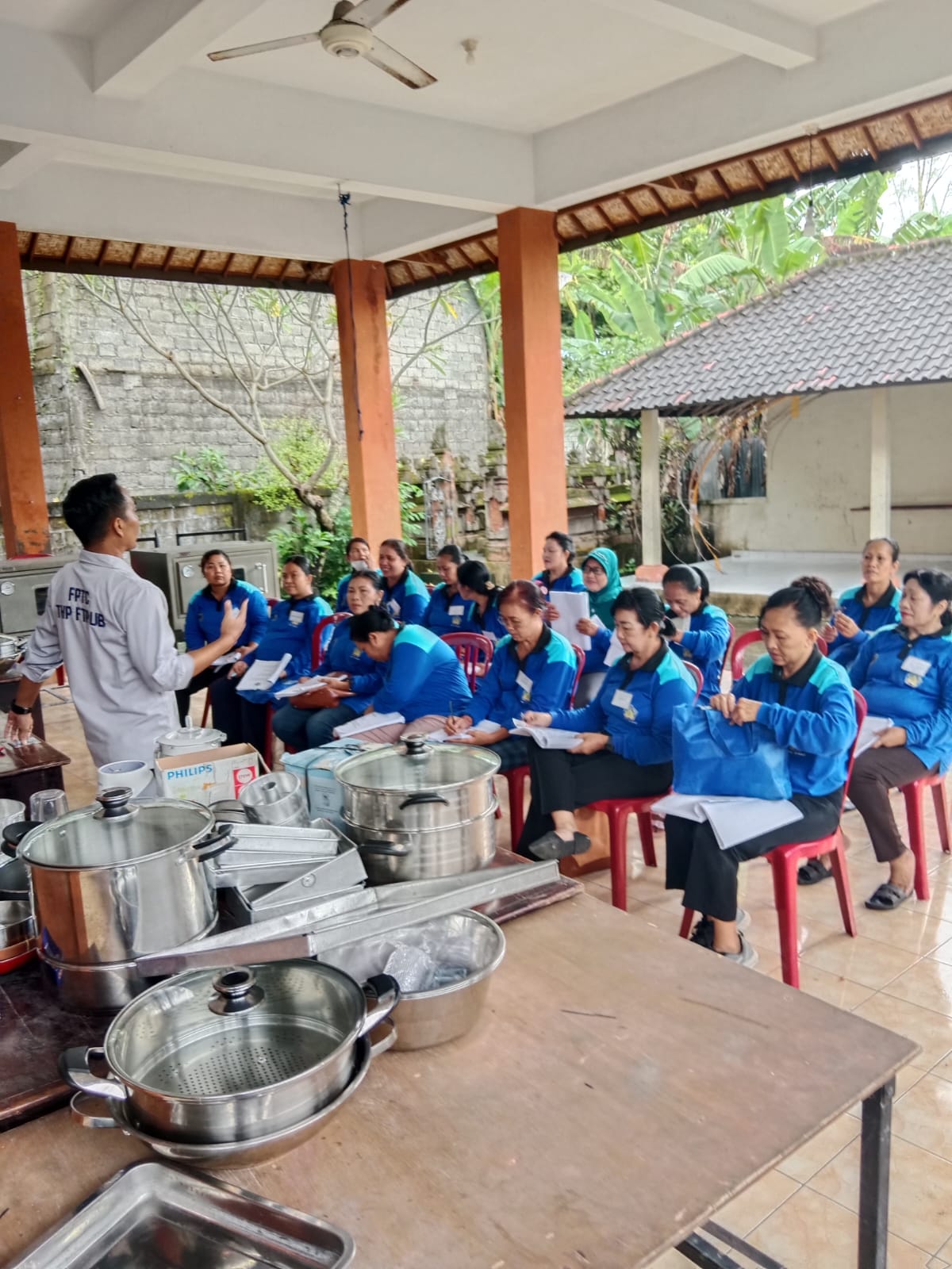 BLK Bali Mengadakan Pelatihan Pastry & Bakery Diadakan Di Lingkungan Padang Griya Kelurahan Padangsambian