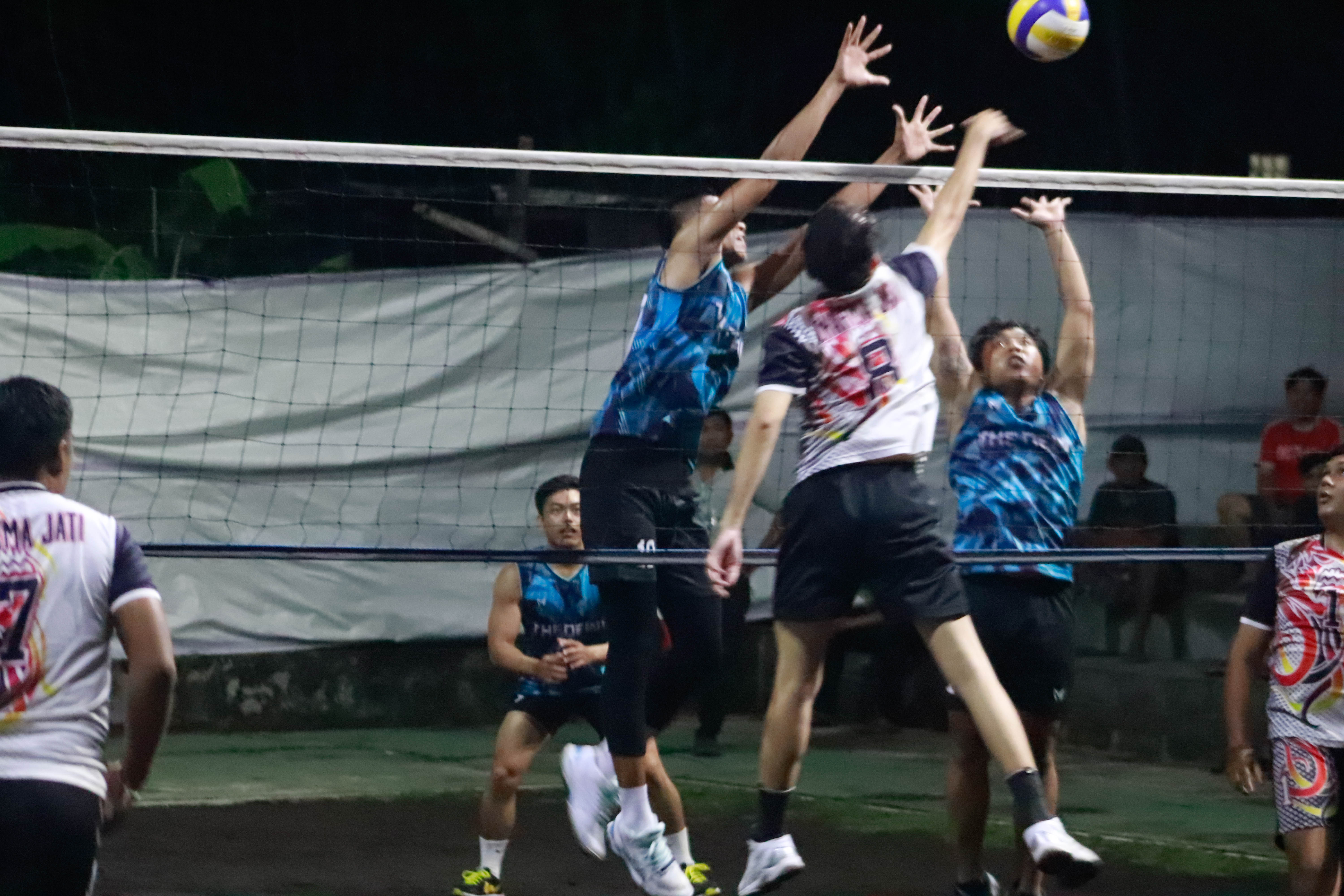 Hari Pertama Pertandingan Putra Padangsambian Cup 1