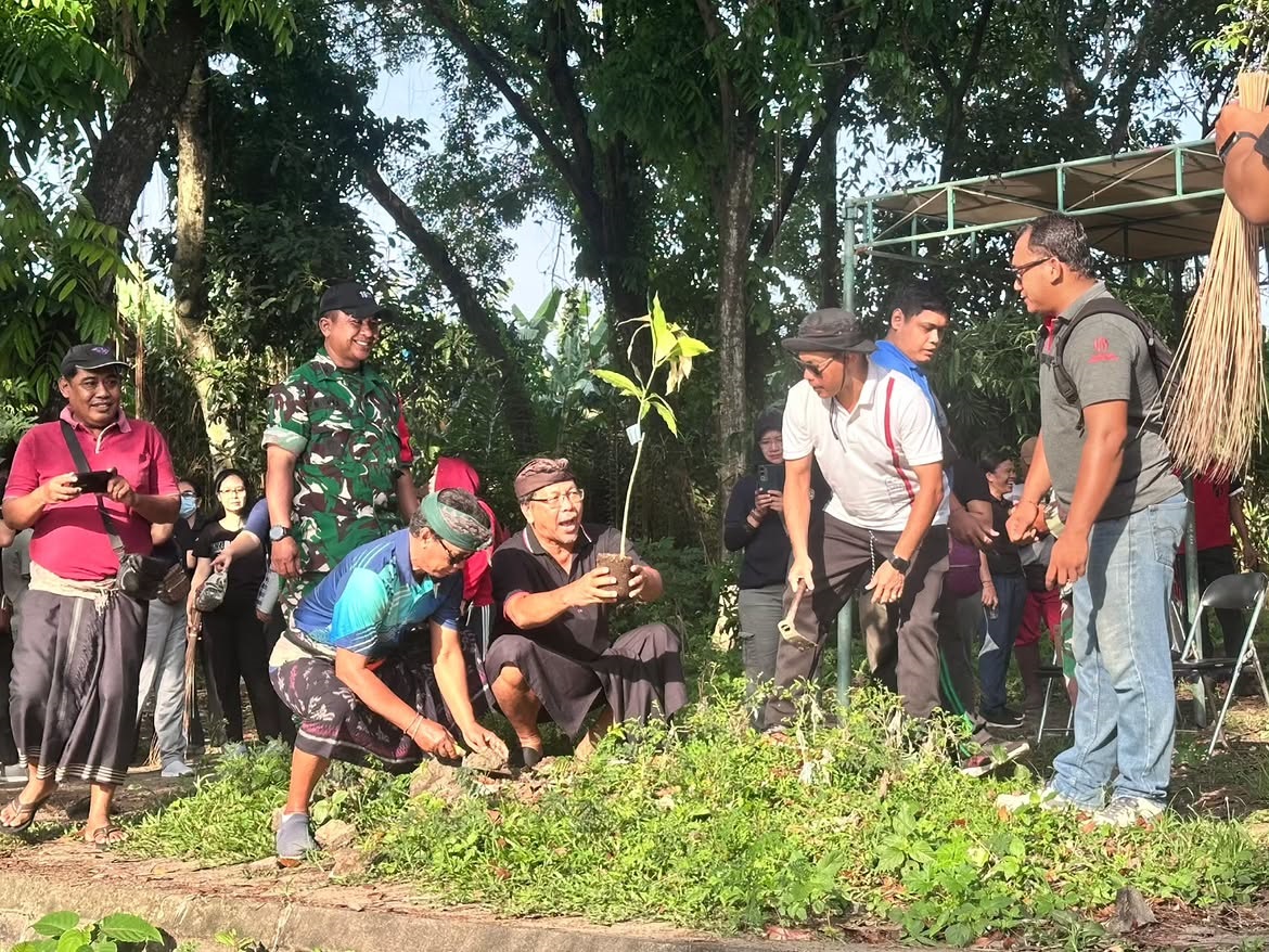 Gotong Royong Semesta Berencana 2025